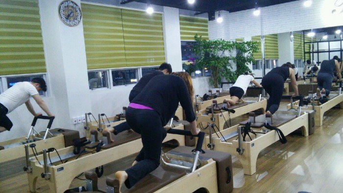 4d0b8675a4f3d9427a9fec2c38c75579_1428025